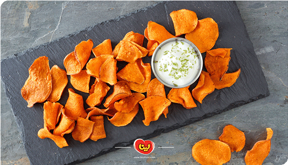 طرز تهیه چیپس و پنیر با سس بشامل