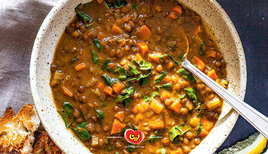 طرز تهیه سوپ اسفناج و عدس